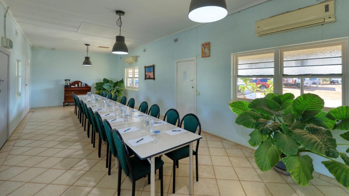 White Cliffs Hotel 外观 照片